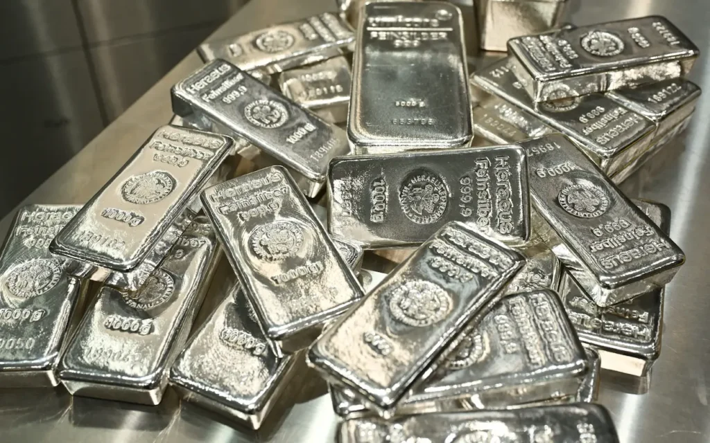The Silver Crash of 2026: Why a 35% Drop is Signaling a Global Market Liquidation