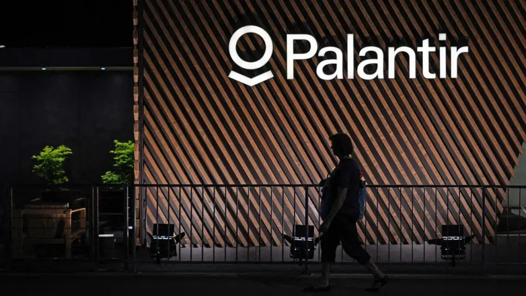 Palantir (PLTR) 2026: Buying the Hype or Waiting for the Correction?